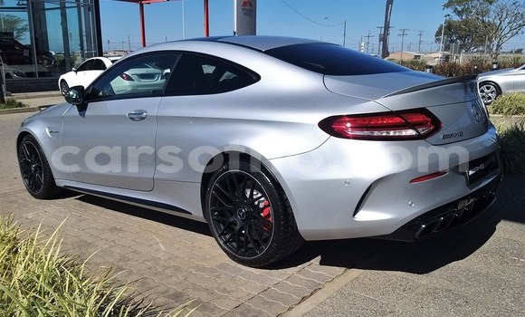 اشتري مستعمل Mercedes-Benz AMG GLC Coupe White سيارة في Mohale's Hoek في Mohale's Hoek اشتري مستعمل Mercedes-Benz AMG GLC Coupe White سيارة في Mohale's Hoek في Mohale's Hoek