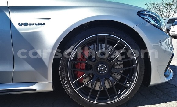 اشتري مستعمل Mercedes-Benz AMG GLC Coupe White سيارة في Mohale's Hoek في Mohale's Hoek اشتري مستعمل Mercedes-Benz AMG GLC Coupe White سيارة في Mohale's Hoek في Mohale's Hoek