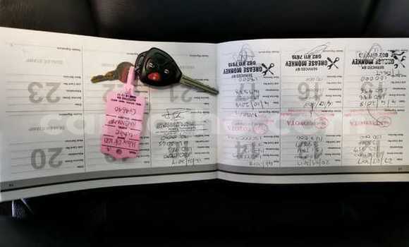 Acheter Occasion Voiture Toyota Hilux Blanc à Maputsoa, Leribe Acheter Occasion Voiture Toyota Hilux Blanc à Maputsoa, Leribe