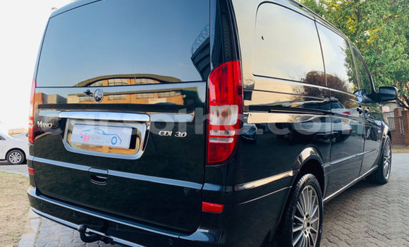 Sayi Na hannu Mercedes Viano Black Mota in Hlotse a Leribe Sayi Na hannu Mercedes Viano Black Mota in Hlotse a Leribe