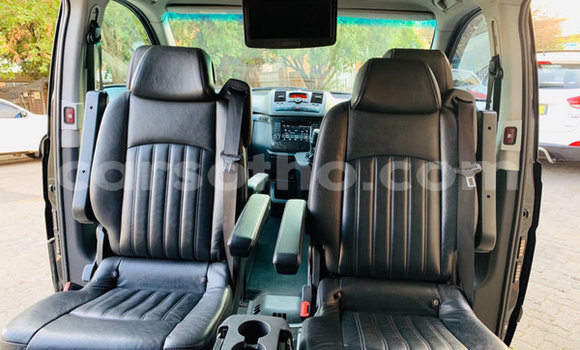 Sayi Na hannu Mercedes Viano Black Mota in Hlotse a Leribe Sayi Na hannu Mercedes Viano Black Mota in Hlotse a Leribe