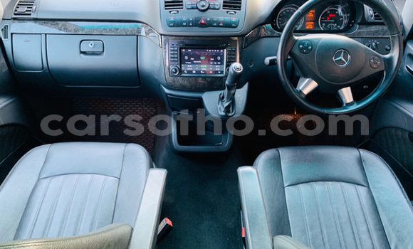 Sayi Na hannu Mercedes Viano Black Mota in Hlotse a Leribe Sayi Na hannu Mercedes Viano Black Mota in Hlotse a Leribe