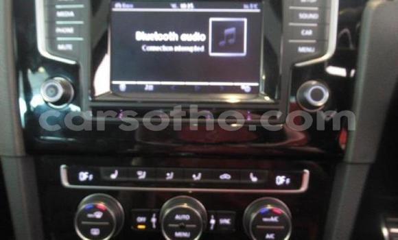 Sayi Na hannu Volkswagen Golf R Red Mota in Hlotse a Leribe Sayi Na hannu Volkswagen Golf R Red Mota in Hlotse a Leribe