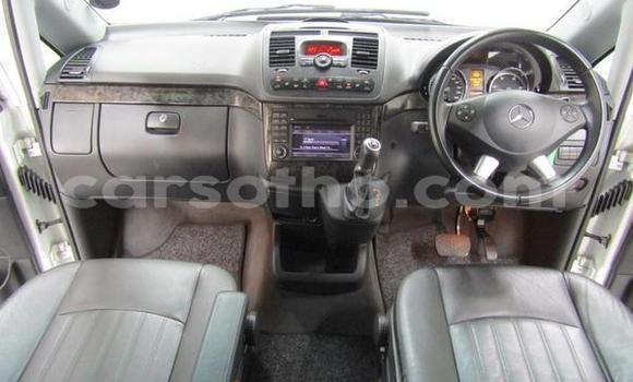Sayi Na hannu Mercedes-Benz Viano White Mota in Maputsoe a Leribe Sayi Na hannu Mercedes-Benz Viano White Mota in Maputsoe a Leribe