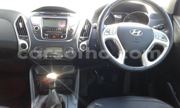 Sayi Na hannu Hyundai ix35 Silver Mota in Maputsoa a Leribe Sayi Na hannu Hyundai ix35 Silver Mota in Maputsoa a Leribe