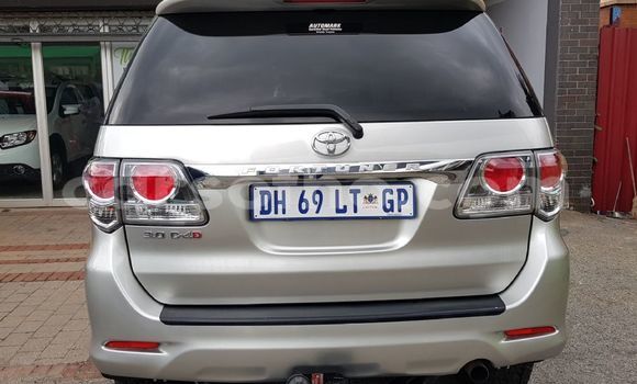 اشتري مستعمل Toyota Fortuner Silver سيارة في Butha–Buthe في Thaba-Tseka اشتري مستعمل Toyota Fortuner Silver سيارة في Butha–Buthe في Thaba-Tseka