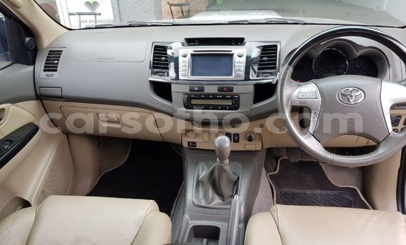 اشتري مستعمل Toyota Fortuner Silver سيارة في Butha–Buthe في Thaba-Tseka اشتري مستعمل Toyota Fortuner Silver سيارة في Butha–Buthe في Thaba-Tseka