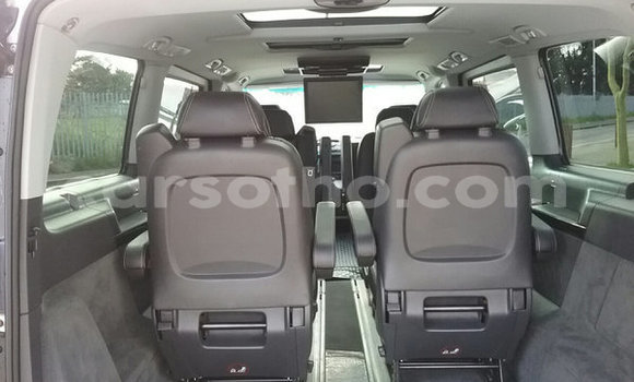 Sayi Na hannu Mercedes Viano Silver Mota in Maputsoa a Leribe Sayi Na hannu Mercedes Viano Silver Mota in Maputsoa a Leribe