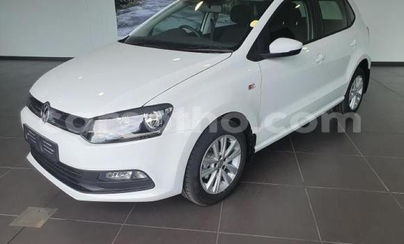 Acheter Occasion Voiture Volkswagen Polo Blanc à Hlotse, Leribe Acheter Occasion Voiture Volkswagen Polo Blanc à Hlotse, Leribe
