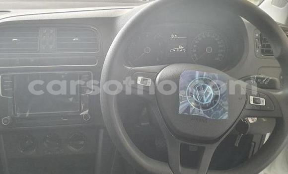 Acheter Occasion Voiture Volkswagen Polo Blanc à Hlotse, Leribe Acheter Occasion Voiture Volkswagen Polo Blanc à Hlotse, Leribe