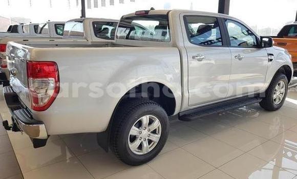 Sayi Na hannu Ford Ranger Silver Mota in Maputsoa a Leribe Sayi Na hannu Ford Ranger Silver Mota in Maputsoa a Leribe