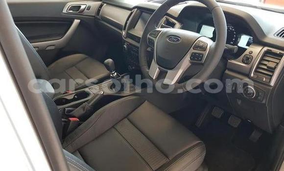 Sayi Na hannu Ford Ranger Silver Mota in Maputsoa a Leribe Sayi Na hannu Ford Ranger Silver Mota in Maputsoa a Leribe