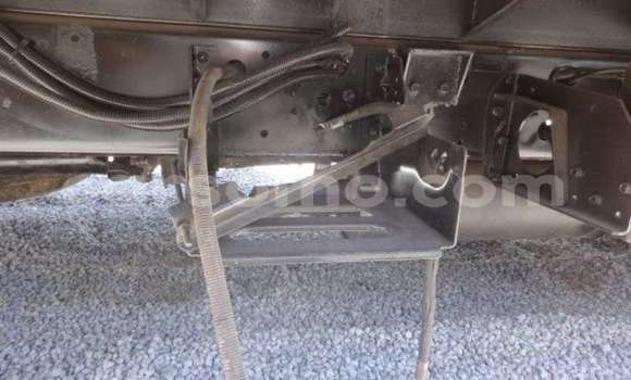 اشتري مستعمل Hino Ranger White شاحنة في Mohale's Hoek في Mohale's Hoek اشتري مستعمل Hino Ranger White شاحنة في Mohale's Hoek في Mohale's Hoek