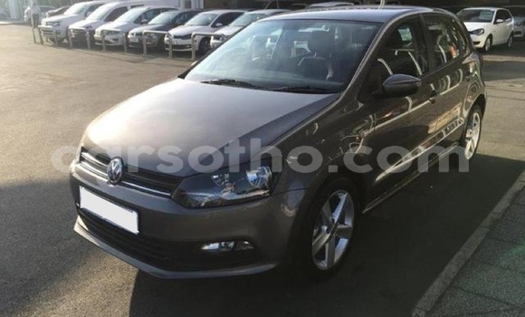 اشتري مستعمل Volkswagen Polo Silver سيارة في Hlotse في Leribe اشتري مستعمل Volkswagen Polo Silver سيارة في Hlotse في Leribe