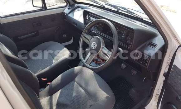 اشتري مستعمل Volkswagen Golf White سيارة في Maseru في Maseru اشتري مستعمل Volkswagen Golf White سيارة في Maseru في Maseru