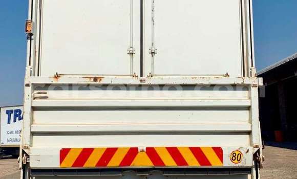 اشتري مستعمل Hino Ranger White شاحنة في Mohale's Hoek في Mohale's Hoek اشتري مستعمل Hino Ranger White شاحنة في Mohale's Hoek في Mohale's Hoek