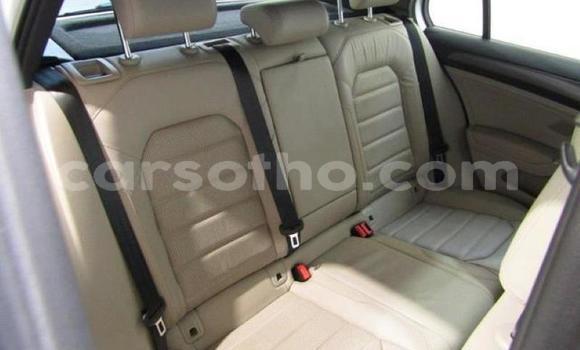 اشتري مستعمل Volkswagen Golf White سيارة في Roma في Maseru اشتري مستعمل Volkswagen Golf White سيارة في Roma في Maseru