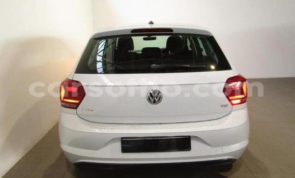 اشتري مستعمل Volkswagen Polo White سيارة في Maseru في Maseru اشتري مستعمل Volkswagen Polo White سيارة في Maseru في Maseru