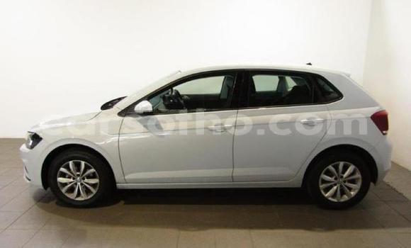 اشتري مستعمل Volkswagen Polo White سيارة في Maseru في Maseru اشتري مستعمل Volkswagen Polo White سيارة في Maseru في Maseru