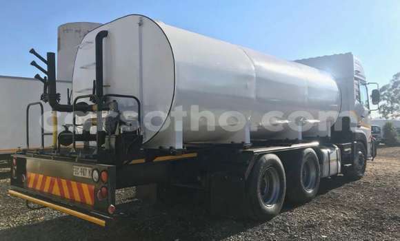 اشتري مستعمل Nissan UD White شاحنة في Butha–Buthe في Thaba-Tseka اشتري مستعمل Nissan UD White شاحنة في Butha–Buthe في Thaba-Tseka