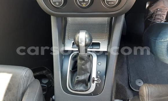 Sayi Na hannu Volkswagen Golf R32 Black Mota in Maputsoe a Leribe Sayi Na hannu Volkswagen Golf R32 Black Mota in Maputsoe a Leribe