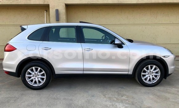 اشتري مستعمل Porsche Cayenne Silver سيارة في Maputsoa في Leribe اشتري مستعمل Porsche Cayenne Silver سيارة في Maputsoa في Leribe