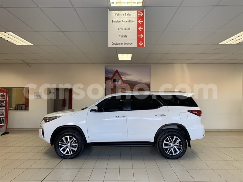 Big with watermark toyota fortuner leribe maputsoa 11647