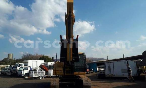 Acheter Occasion Utilitaire Caterpillar 120 Autre à Maputsoa, Leribe Acheter Occasion Utilitaire Caterpillar 120 Autre à Maputsoa, Leribe