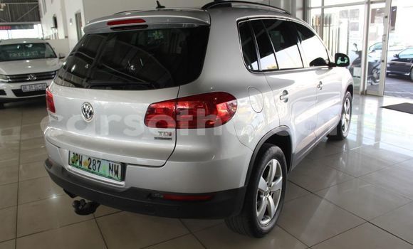 Buy Used Volkswagen Tiguan Silver Car in Butha–Buthe in Thaba-Tseka Buy Used Volkswagen Tiguan Silver Car in Butha–Buthe in Thaba-Tseka