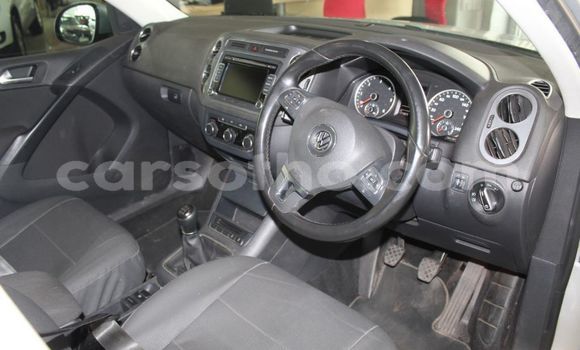 Buy Used Volkswagen Tiguan Silver Car in Butha–Buthe in Thaba-Tseka Buy Used Volkswagen Tiguan Silver Car in Butha–Buthe in Thaba-Tseka
