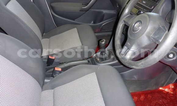 Acheter Occasion Voiture Volkswagen Polo Blanc à Butha–Buthe, Thaba-Tseka Acheter Occasion Voiture Volkswagen Polo Blanc à Butha–Buthe, Thaba-Tseka