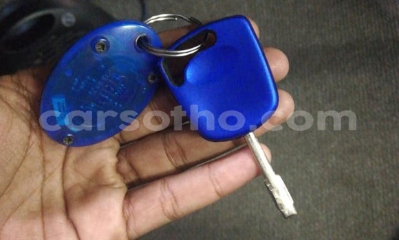 Sayi Na hannu Ford Fiesta Silver Mota in Butha–Buthe a Thaba-Tseka Sayi Na hannu Ford Fiesta Silver Mota in Butha–Buthe a Thaba-Tseka