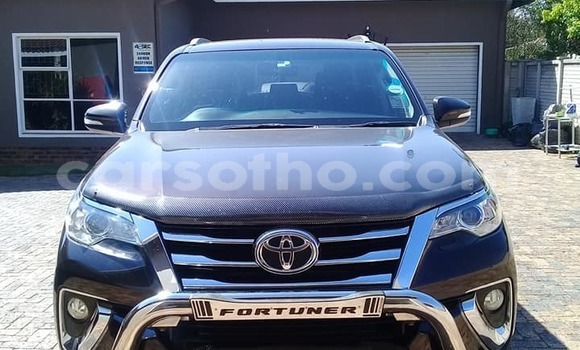 Sayi Na hannu Toyota Fortuner Other Mota in Mafeteng a Mafeteng Sayi Na hannu Toyota Fortuner Other Mota in Mafeteng a Mafeteng
