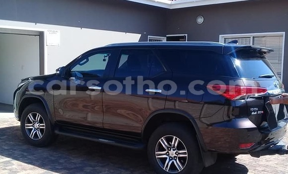 Sayi Na hannu Toyota Fortuner Other Mota in Mafeteng a Mafeteng Sayi Na hannu Toyota Fortuner Other Mota in Mafeteng a Mafeteng
