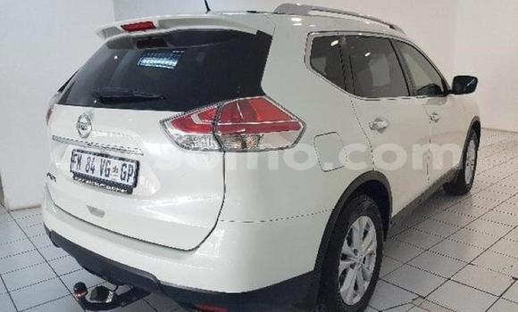 اشتري مستعمل Nissan X–Trail White سيارة في Maseru في Maseru اشتري مستعمل Nissan X–Trail White سيارة في Maseru في Maseru