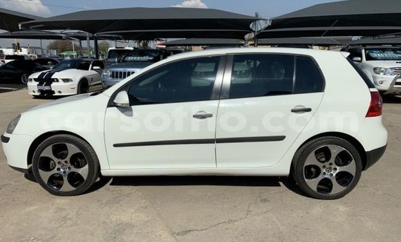Buy Used Volkswagen Golf White Car in Maseru in Maseru Buy Used Volkswagen Golf White Car in Maseru in Maseru