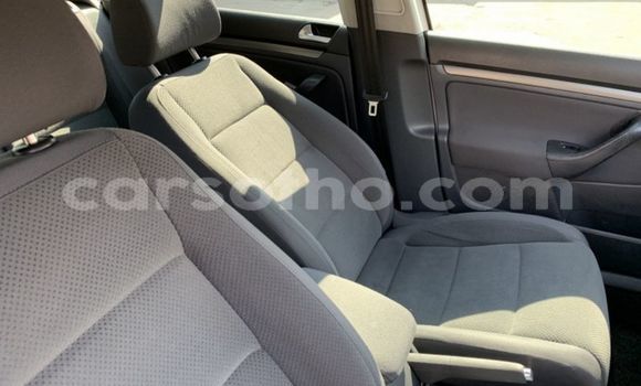 Buy Used Volkswagen Golf White Car in Maseru in Maseru Buy Used Volkswagen Golf White Car in Maseru in Maseru