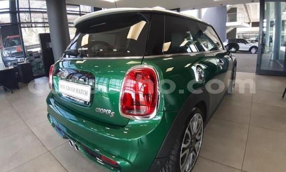 Sayi Na hannu Mini Cooper Other Mota in Butha–Buthe a Thaba-Tseka Sayi Na hannu Mini Cooper Other Mota in Butha–Buthe a Thaba-Tseka
