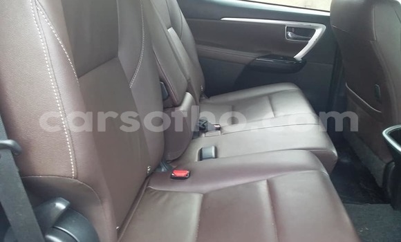 Buy Used Toyota Fortuner Other Car in Hlotse in Leribe Buy Used Toyota Fortuner Other Car in Hlotse in Leribe