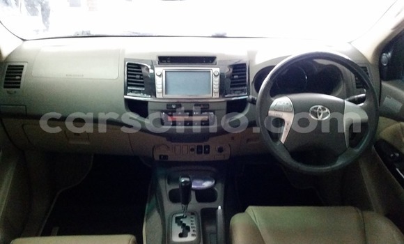 Buy Used Toyota Fortuner White Car in Mafeteng in Mafeteng Buy Used Toyota Fortuner White Car in Mafeteng in Mafeteng