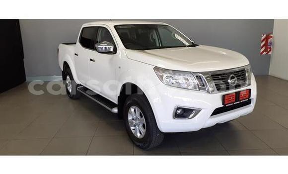 Acheter Occasion Voiture Nissan Navara Blanc à Butha–Buthe, Thaba-Tseka Acheter Occasion Voiture Nissan Navara Blanc à Butha–Buthe, Thaba-Tseka