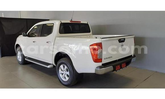 Acheter Occasion Voiture Nissan Navara Blanc à Butha–Buthe, Thaba-Tseka Acheter Occasion Voiture Nissan Navara Blanc à Butha–Buthe, Thaba-Tseka