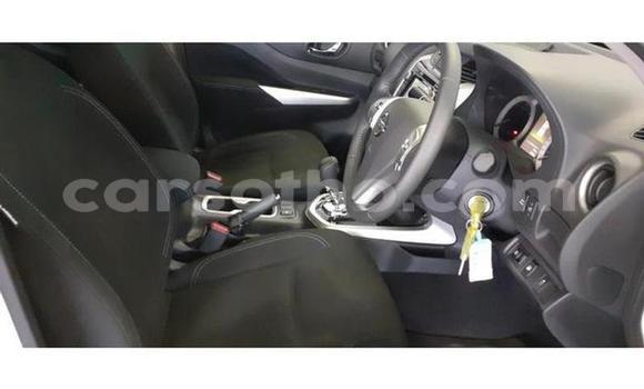 Acheter Occasion Voiture Nissan Navara Blanc à Butha–Buthe, Thaba-Tseka Acheter Occasion Voiture Nissan Navara Blanc à Butha–Buthe, Thaba-Tseka