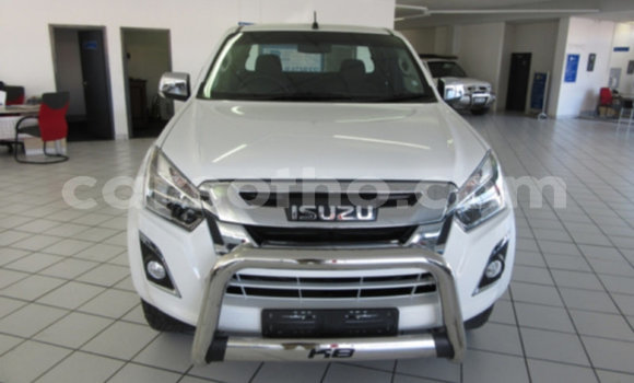 Acheter Occasion Voiture Isuzu KB Blanc à Butha–Buthe, Thaba-Tseka Acheter Occasion Voiture Isuzu KB Blanc à Butha–Buthe, Thaba-Tseka