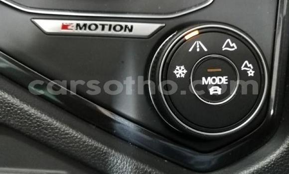 Acheter Occasion Voiture Volkswagen Touareg Blanc à Hlotse, Leribe Acheter Occasion Voiture Volkswagen Touareg Blanc à Hlotse, Leribe