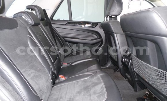 اشتري مستعمل Mercedes-Benz ML–Class White سيارة في Butha–Buthe في Thaba-Tseka اشتري مستعمل Mercedes-Benz ML–Class White سيارة في Butha–Buthe في Thaba-Tseka