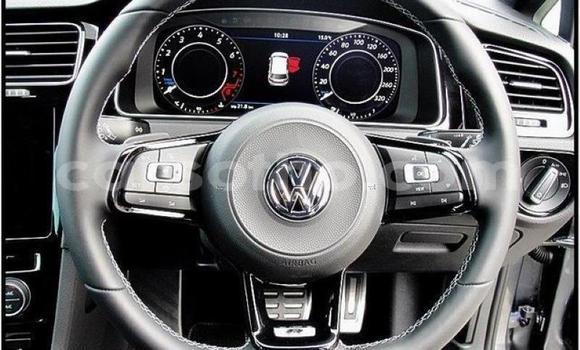 اشتري مستعمل Volkswagen Golf R Black سيارة في Hlotse في Leribe اشتري مستعمل Volkswagen Golf R Black سيارة في Hlotse في Leribe