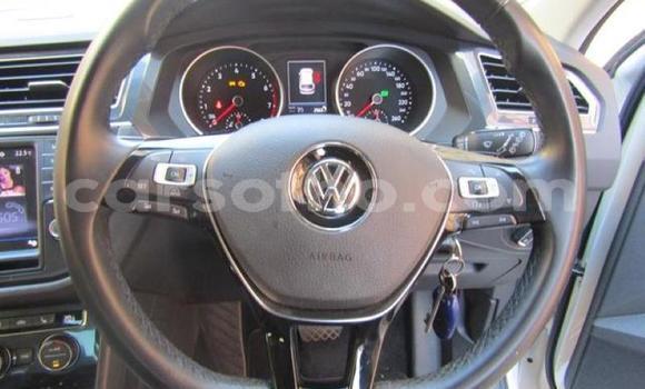 Acheter Occasion Voiture Volkswagen Tiguan Blanc à Hlotse, Leribe Acheter Occasion Voiture Volkswagen Tiguan Blanc à Hlotse, Leribe