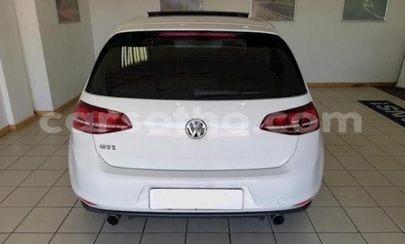 اشتري مستعمل Volkswagen Golf GTI White سيارة في Hlotse في Leribe اشتري مستعمل Volkswagen Golf GTI White سيارة في Hlotse في Leribe