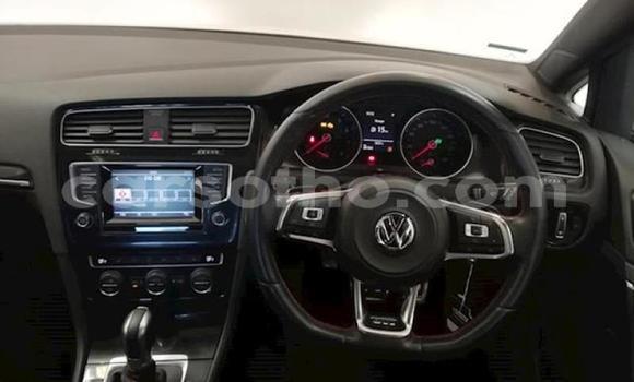 اشتري مستعمل Volkswagen Golf GTI White سيارة في Hlotse في Leribe اشتري مستعمل Volkswagen Golf GTI White سيارة في Hlotse في Leribe